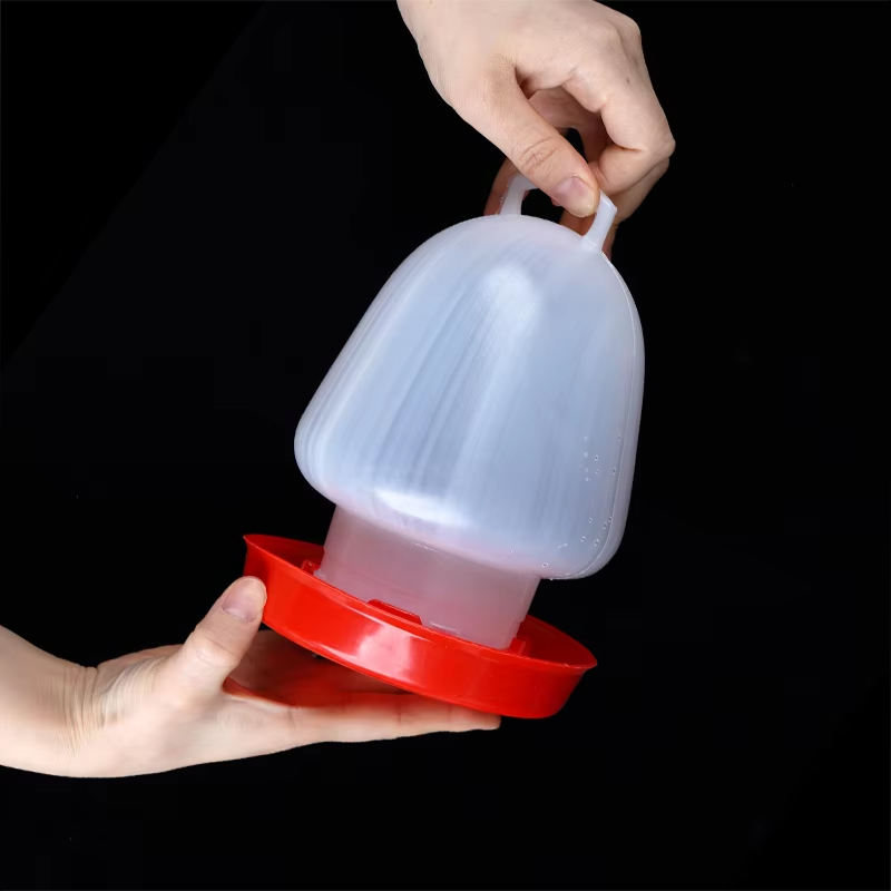 3 типа, 500/1000 мл, горшок дл – обзор и цена Chicken Nipple Drinker